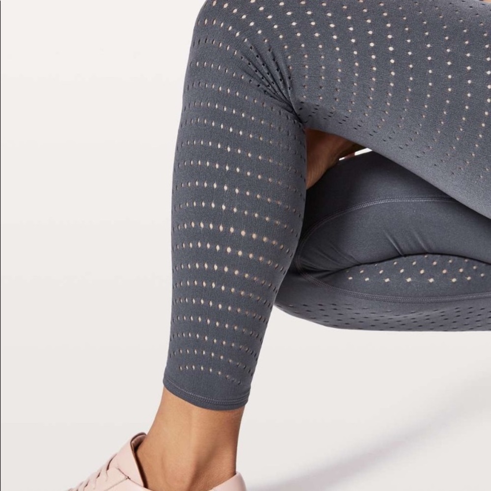 Lululemon Reveal 7/8 Vortex Leggings